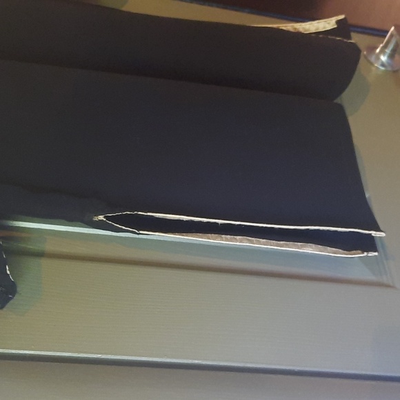 Embroidered black and light gold tunic with side slits. - Picture 3 of 6